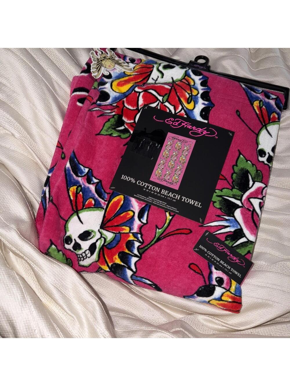 AUTHENTIC ED HARDY PINK 100% COTTON BEACH TOWEL, 36" x 68”, NWT